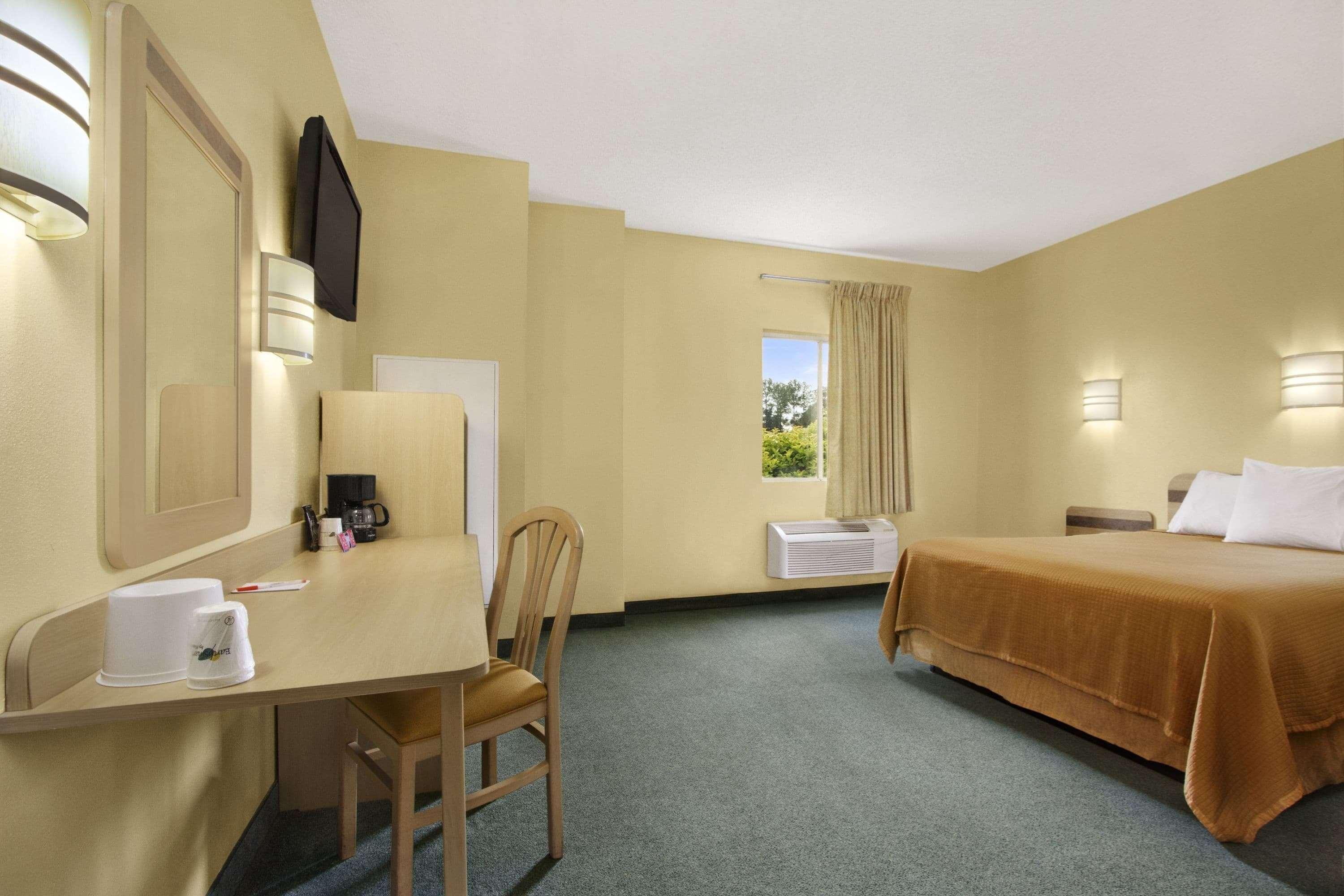 Howard Johnson By Wyndham Tifton Ga I-75 Экстерьер фото