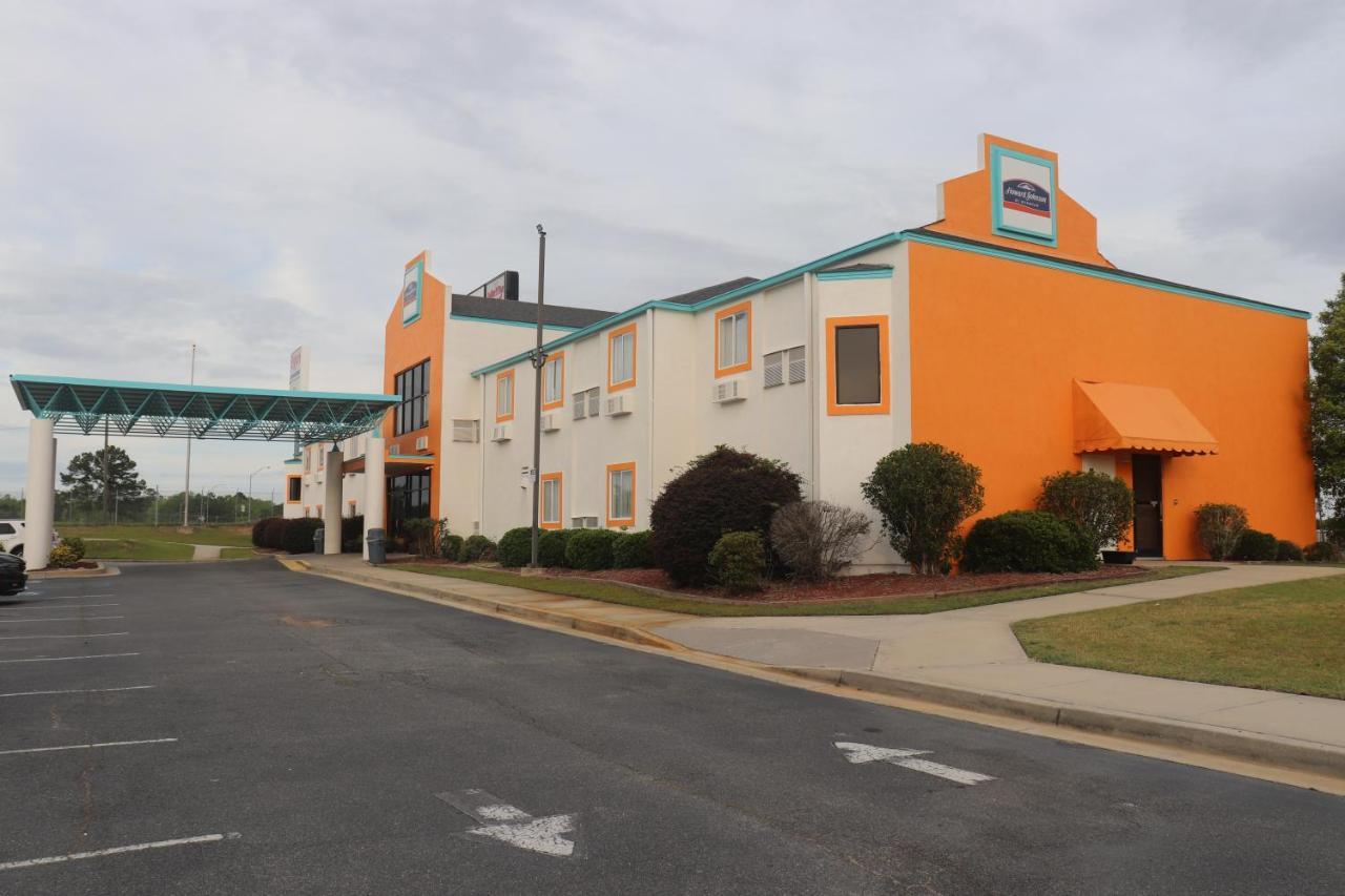 Howard Johnson By Wyndham Tifton Ga I-75 Экстерьер фото