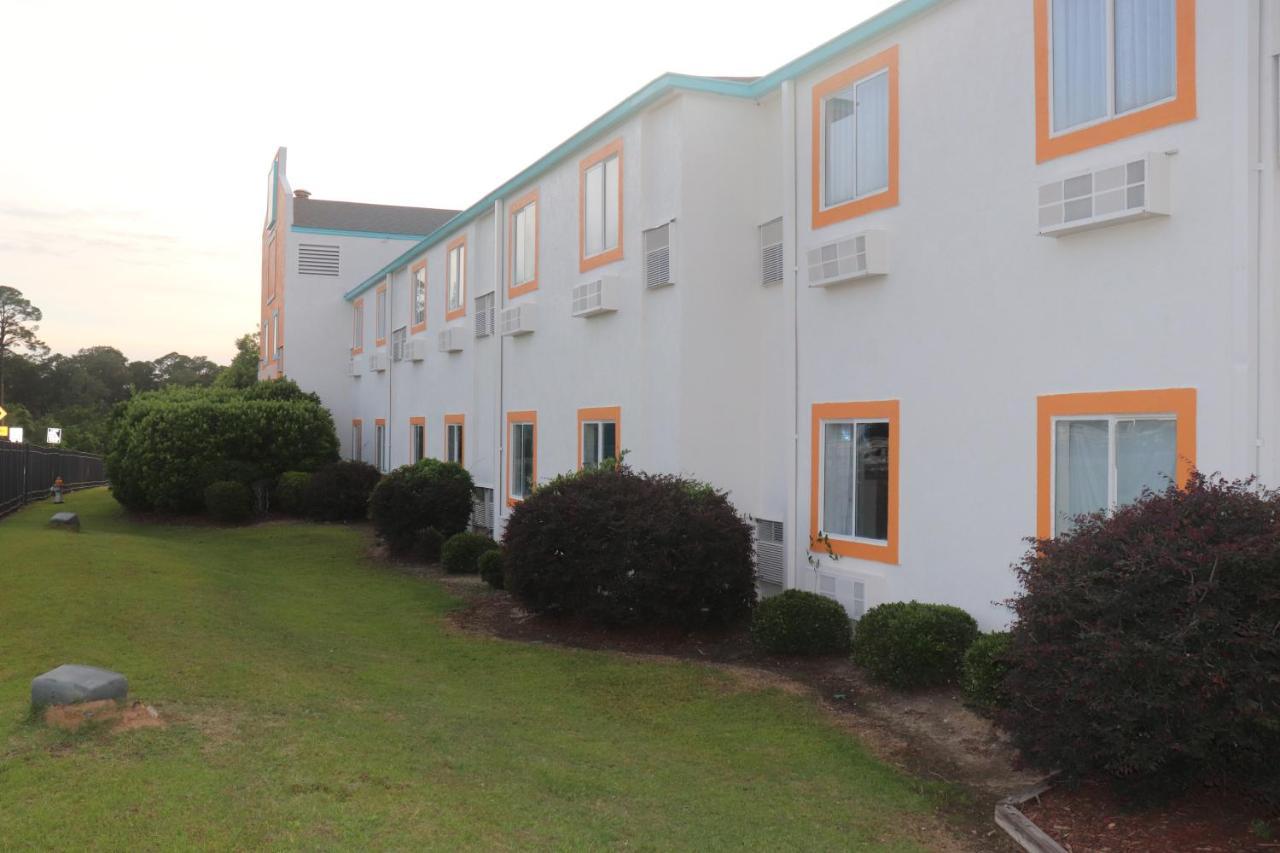 Howard Johnson By Wyndham Tifton Ga I-75 Экстерьер фото