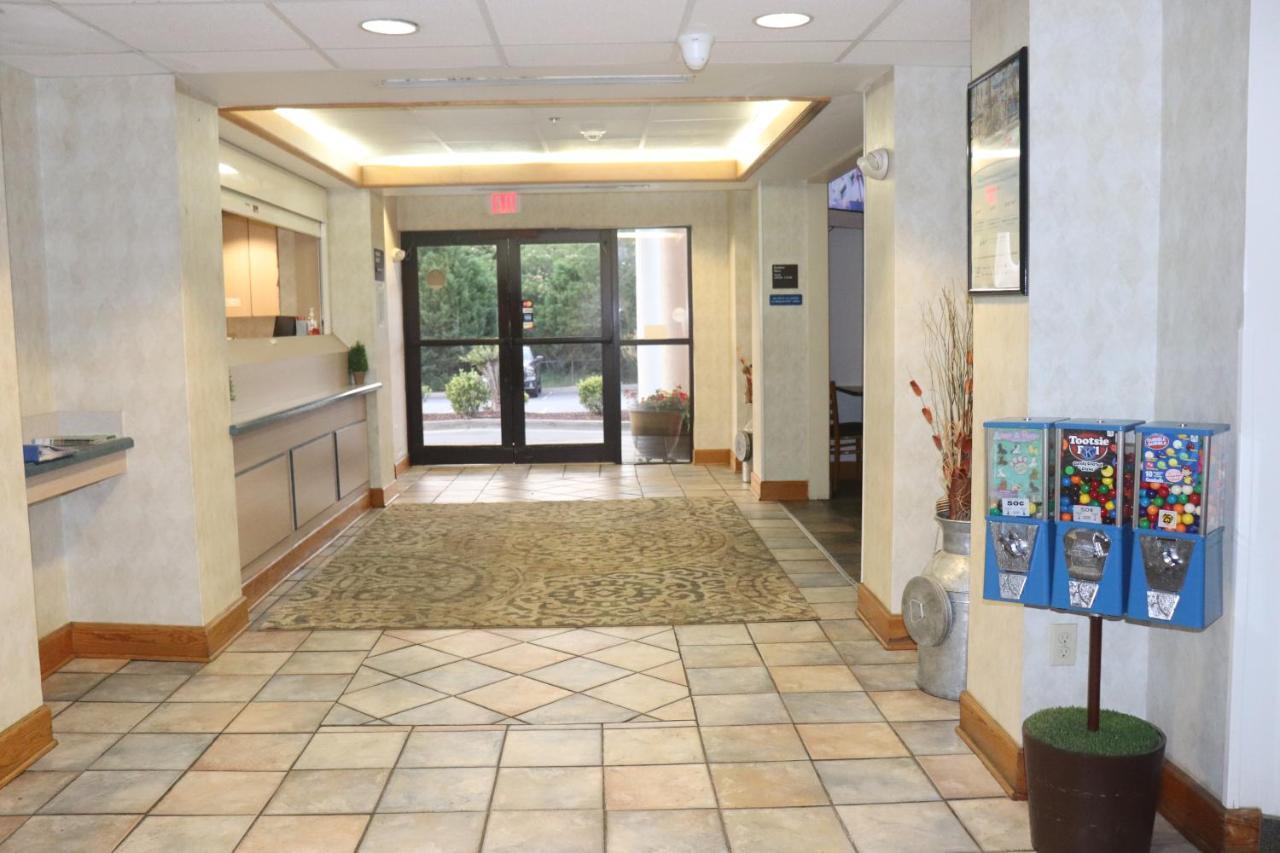 Howard Johnson By Wyndham Tifton Ga I-75 Экстерьер фото