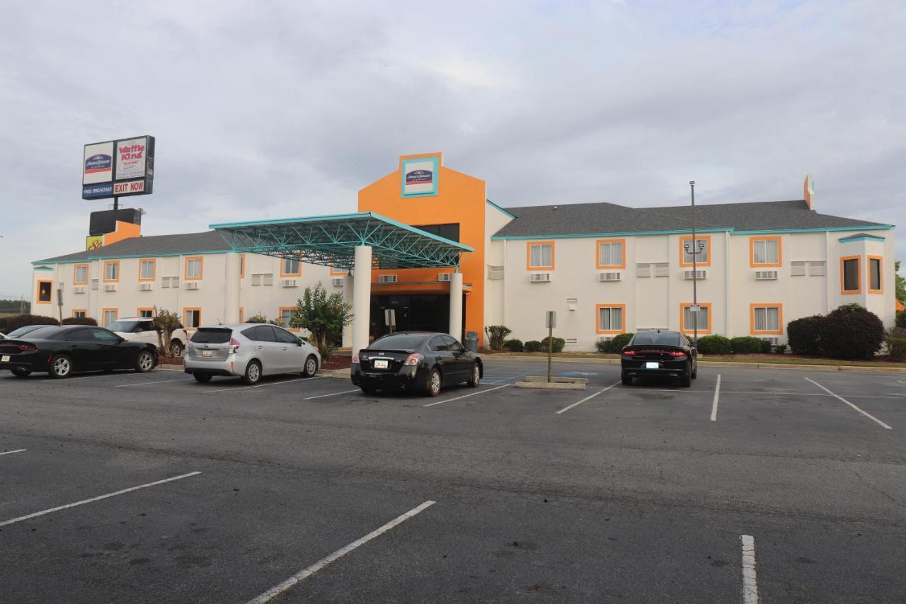 Howard Johnson By Wyndham Tifton Ga I-75 Экстерьер фото